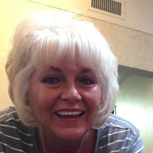 Meet your Posher, Carolynn